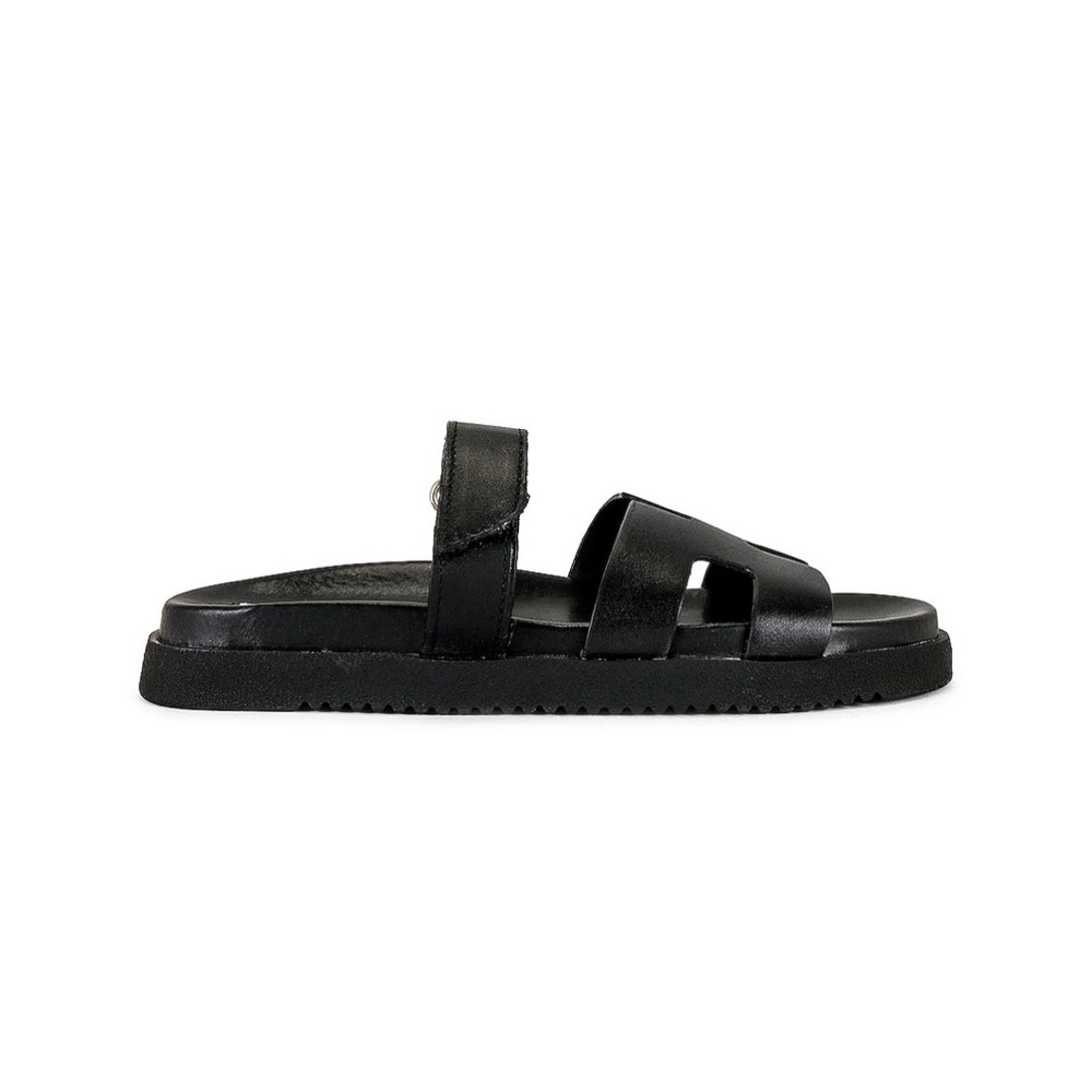 Black Steve Madden Strap Sandals